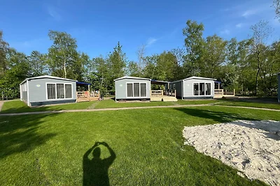Chalet in Friesland con Area Giochi