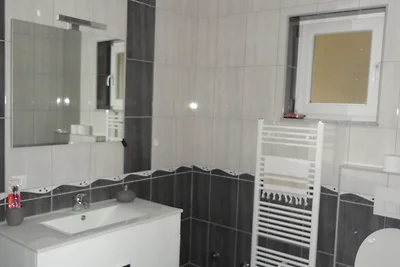 Apartments A&D - One Bedroom Apartment with T...