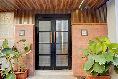 Collezione O Market Road Ernakulam