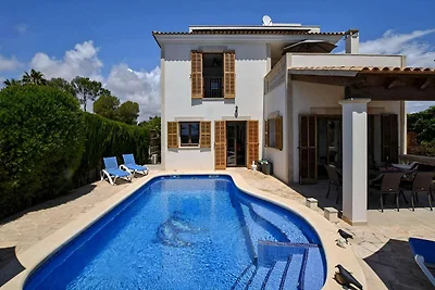 Villa in Santanyí mit Pool und Grill