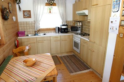 Gemütliches Ferienhaus in Diex mit Sauna