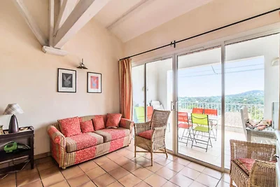 Bastides in Restanques f�r acht Personen