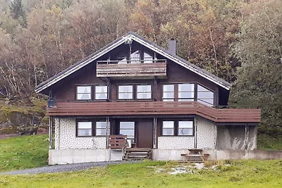 5 osob apartament w Selsøyvik