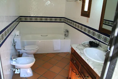 Schöne Villa mit Jacuzzi
