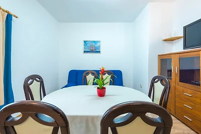 Apartments Lucija - Three Bedroom Apartment w...