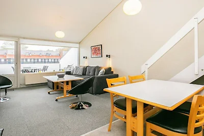 2,5 kamers, 1 verdieping, 2e etage, 2+4 perso...