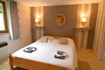 Charmant chalet in de natuurlijke omgeving va...