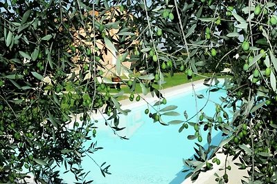 Casale con piscina a Castiglione del Lago