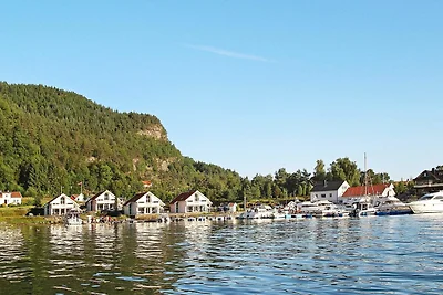 12 Personen Ferienhaus in Jelsa