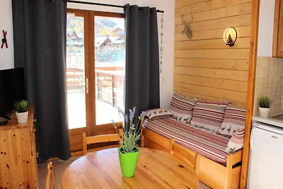 Apartment in La Joue du Loup an den Pisten