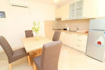 Apartments Seafront Silence - One Bedroom Apa...