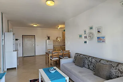 Apartament w Sarandzie z widokiem na morze