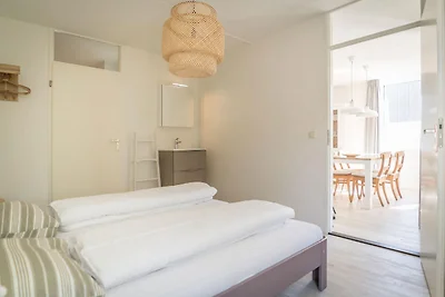 Texel Apartment mit Balkon