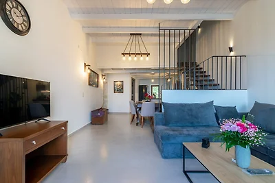 Villa con 3 camere da letto a Maroulas