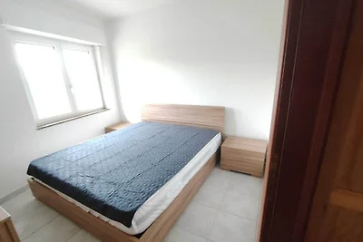 Apartment mit Klimaanlage und Terrasse