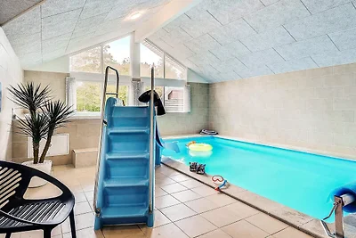20 Personen Ferienhaus in Frederiksværk
