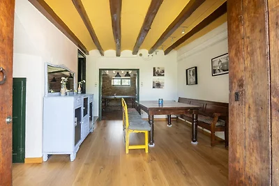 Villa in St Martí mit Weinbergen & Garten