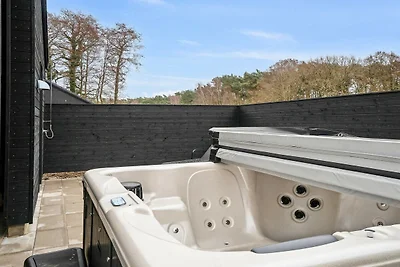 5 Sterne Ferienhaus in Aakirkeby