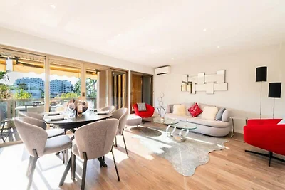 Apartment in Palm Beach in der Nähe von Mouré...