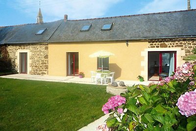 Country house in the hinterland, Coast de Goë...