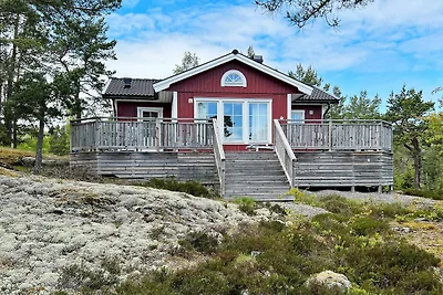 4 Personen Ferienhaus in STAVSNÄS-By Traum
