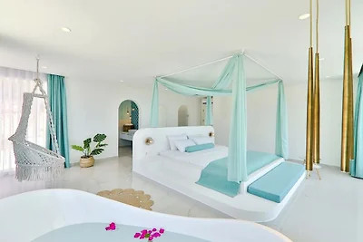 Villa in Kalkan mit Schwimmbecken