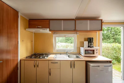 Gemütliches Mobilheim mit Terrasse im Herzen