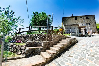 Prächtiges Cottage mit Pool in San Marcello...