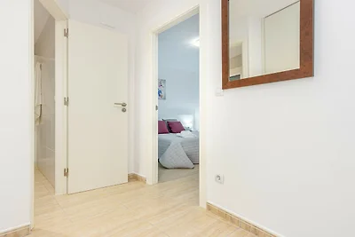 Küstenwohnung im Herzen von Roses