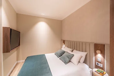 Appartamento 2 camere, A/C, centro Nizza,...