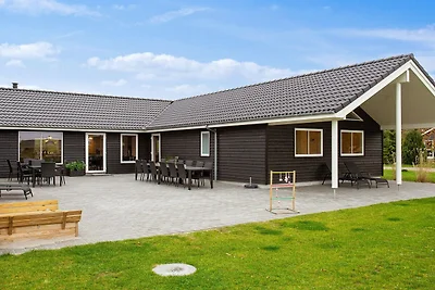 22 Personen Ferienhaus in Idestrup