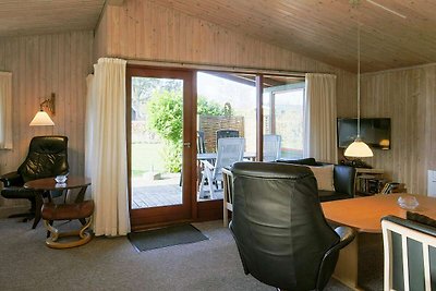 Idyllisches Ferienhaus in Dannemare mit überd...