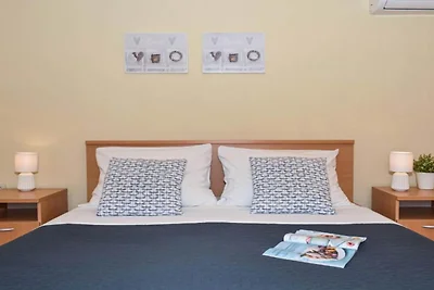 Apartments Nina - One Bedroom Apartment with ...