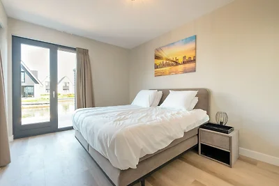 Neues Ferienhaus in Stavoren mit eigenem Steg...