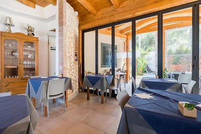 Wohnung in Gasponi di Drapia mit Garten