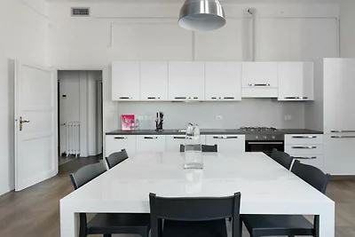 Wohnung in Bologna mit Parken