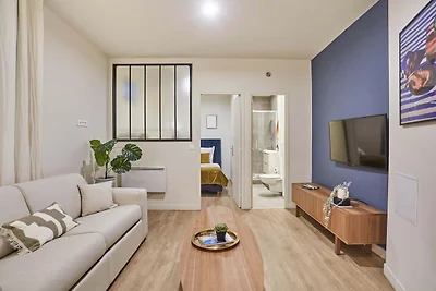 Apartment Exposition Center