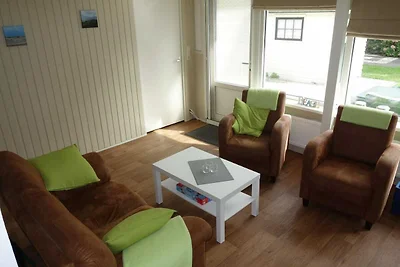 Bungalow in Sint Maartenszee in Strandnähe