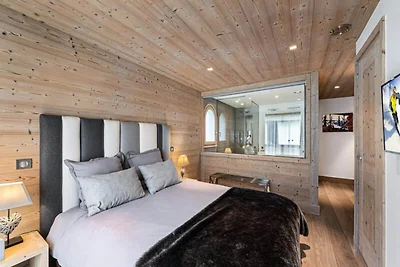 Chalet in Courchevel mit Pool & Skizugang