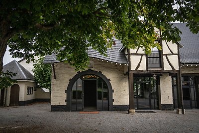 Gemütliches Ferienhaus in Vielsalm mit Sauna