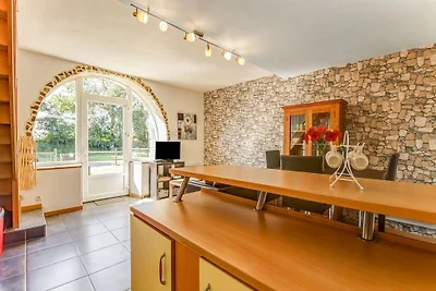 Ruhiges Ferienhaus mit Garten