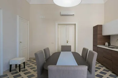 Wohnung in Siracusa mit Terrasse