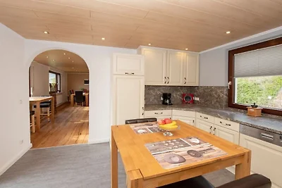 Ferienwohnung in Zell (Mosel) mit Balkon