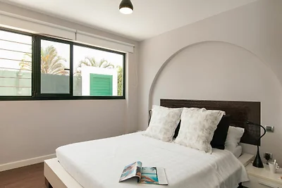 Zentraler Bungalow mit Gemeinschaftspool in...