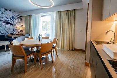 Appartmenten 4**** in Zaton Holiday Resort, m...