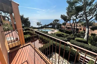 Die Pantai Residence mit vier Zimmern