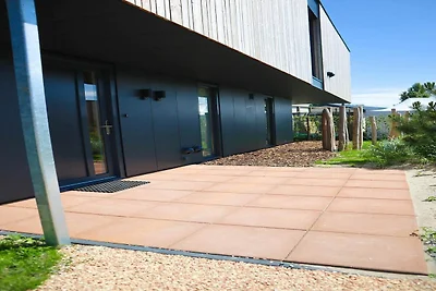 Élégant séjour de 4 chambres au bord de la...