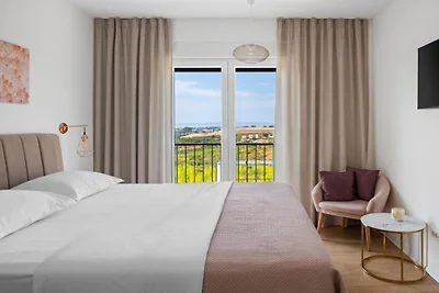 Villa Judita - Five Bedroom House