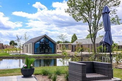 Modern chalet met afwasmachine, vlakbij de...