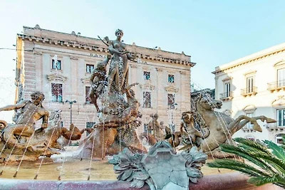 Wohnung in Siracusa mit Terrasse